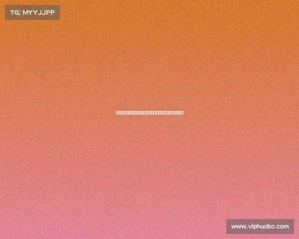 詹库连线第一弹！詹姆斯暴扣技惊四座，库里现场喊声不断！